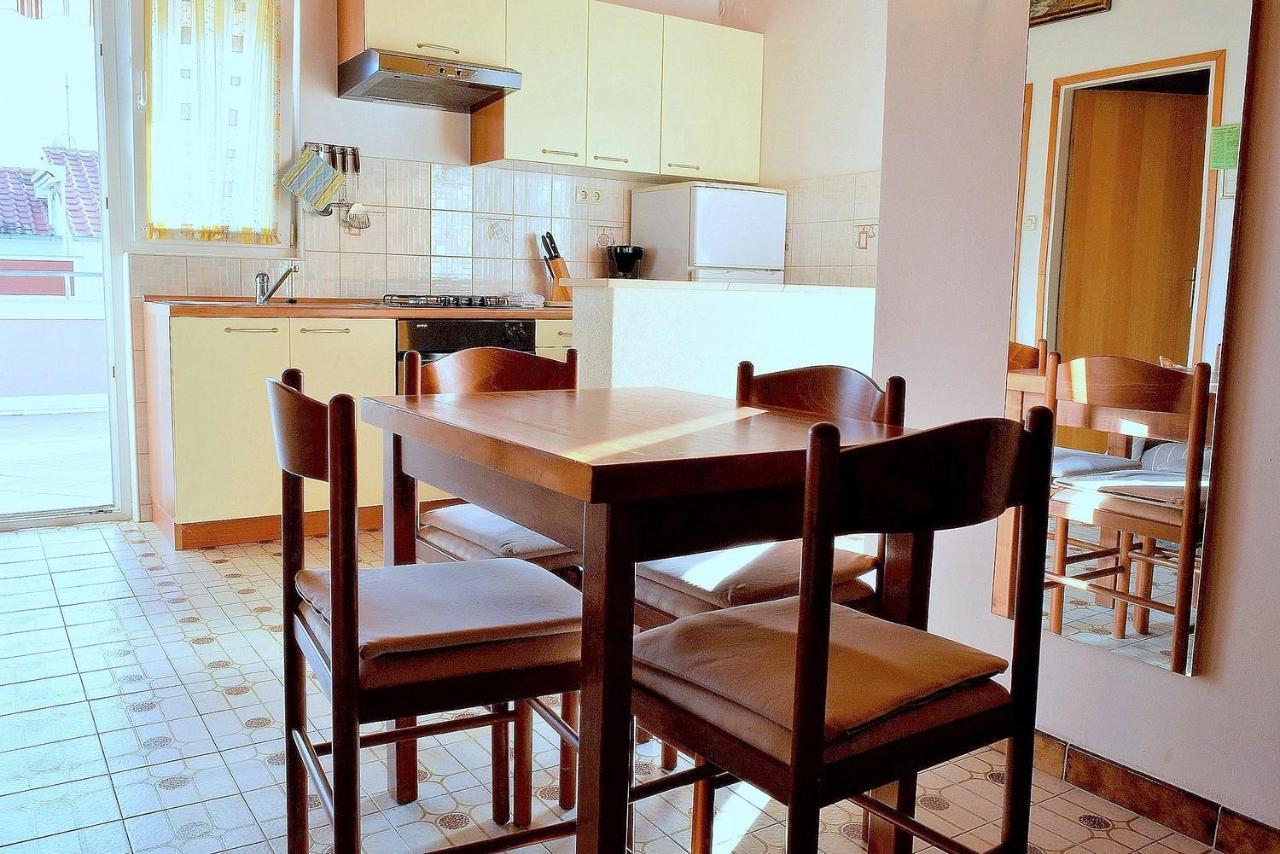Zoro Apartments Palit Экстерьер фото