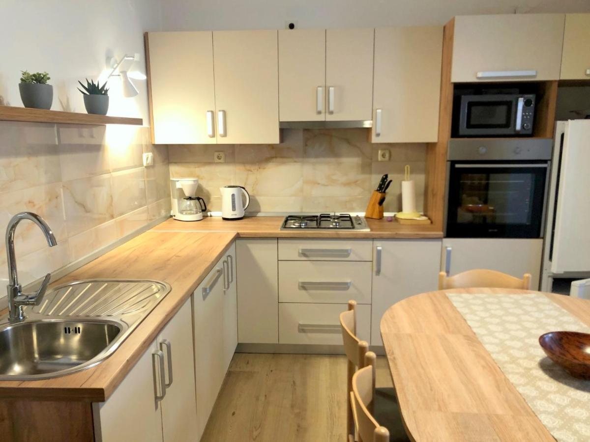 Zoro Apartments Palit Экстерьер фото